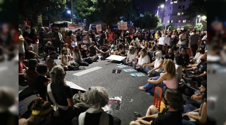 Netanyahu protestoları devam ediyor