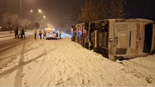 Nevşehir'de yolcu otobüsü devrildi: 5 yaralı