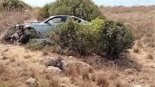 Otomobiliyle kaza geiren polis, hayatn kaybetti