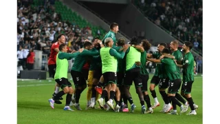 Sakaryaspor, Amed Sportif Faaliyetler'i puansz gnderdi