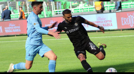 Sakaryaspor zirve yarışında kararlı