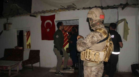 Şanlıurfa'da uyuşturucu operasyonu: 40 gözaltı