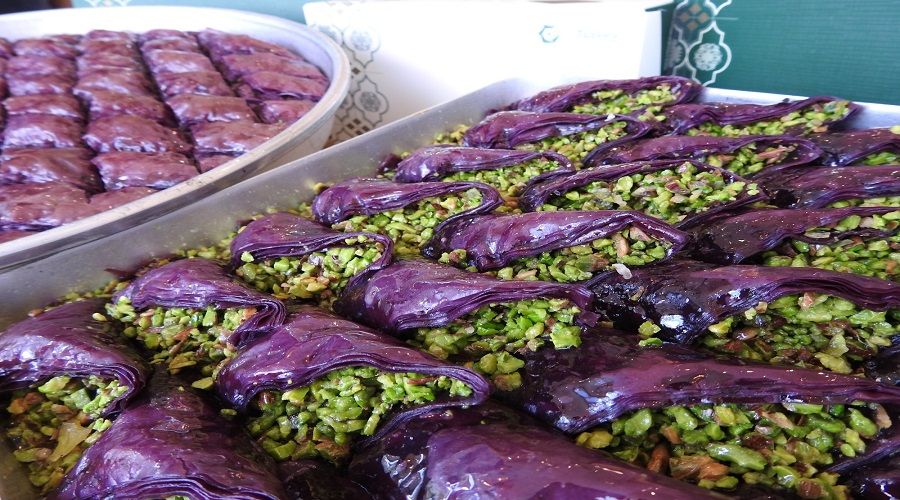 �eker hastalar�na �zel mor baklava