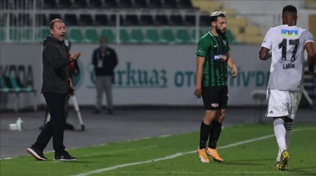 Sergen Yalçın saygı bekliyor