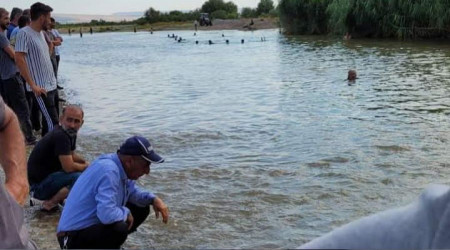 Siirt'te çaya düşen genç kayboldu
