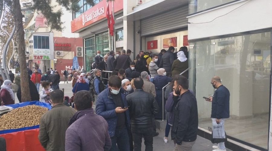 Silvan'da ATM �nlerinde b�y�k tehlike