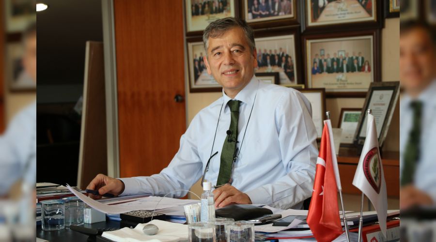 Stajyer eczacılar da aşıda öncelik istedi