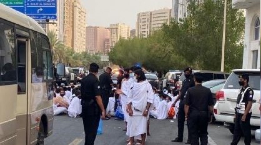 Suudi Arabistan'da izni olmayan 936 hac� aday�na g�zalt�