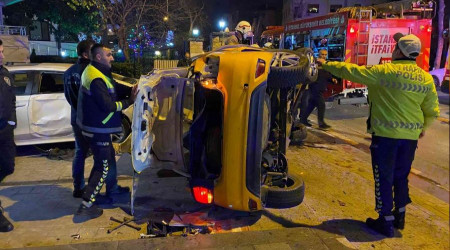 Ters dnen taksinin tavan koptu: 3' ar 4 yaral
