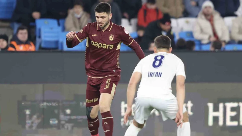 Trabzonspor, Fethiyespor'u 3-0 ma�lup etti