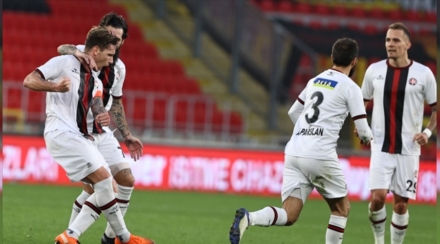 Trabzonspor'a kar�� kozu i� saha