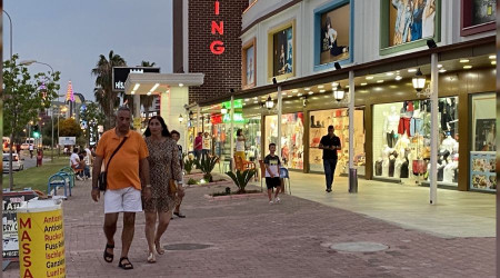 Turizm canlandı, esnafının yüzü gülmeye başladı