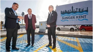 Trkiye'nin ilk snger otopark zmir'de
