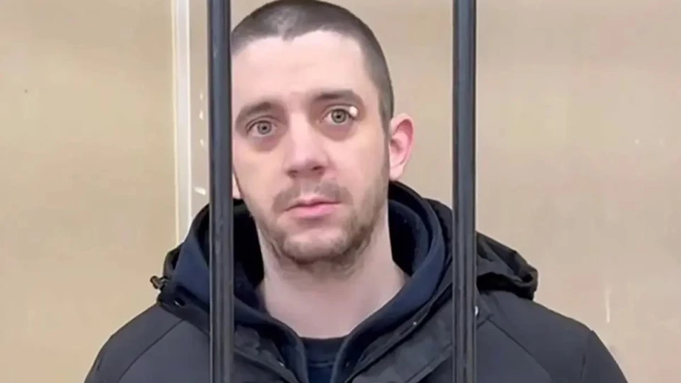 Ukrayna'da, Rusya'ya kar�� sava�an �ngiliz'e 13 y�l hapis 