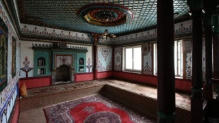 Usta ile ��ra��n ah�apla yazd��� destan: Sar��i�ek K�y� Odalar�