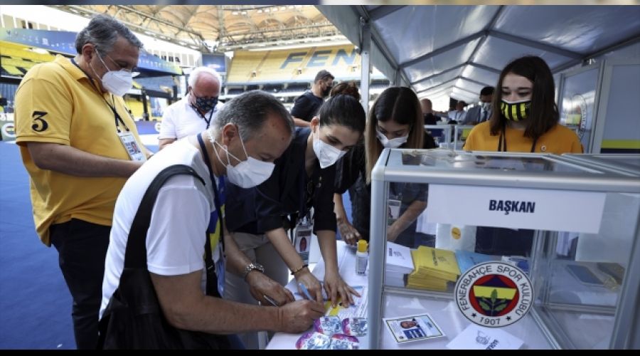 �yeler yeni d�nem i�in oy veriyor 