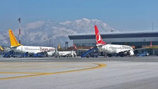 Van'da uçak seferi krizi