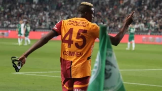 Victor Osimhen gol saysn 30'a kard