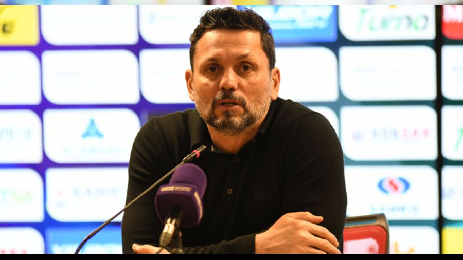 "Yeni y�netimle konu�mam�z gerekiyor"