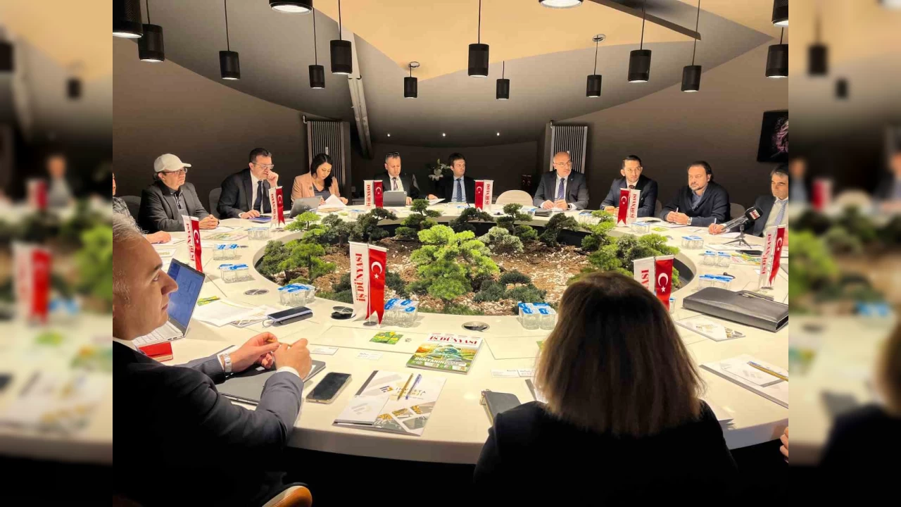 Yuvarlak masa toplantısında enerji sektörü konuşuldu