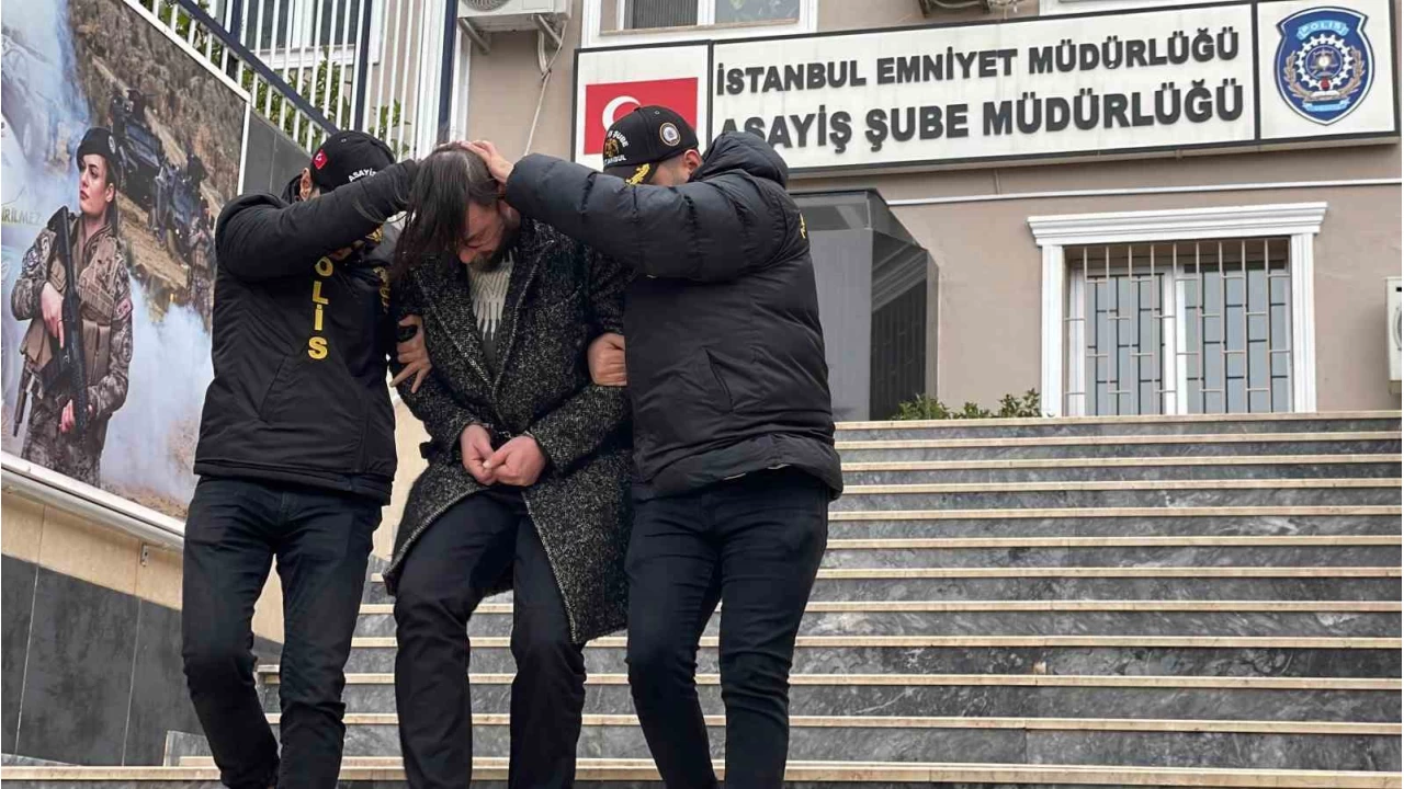 5 y�ld�r aran�yordu, Kad�k�y'de yakaland�