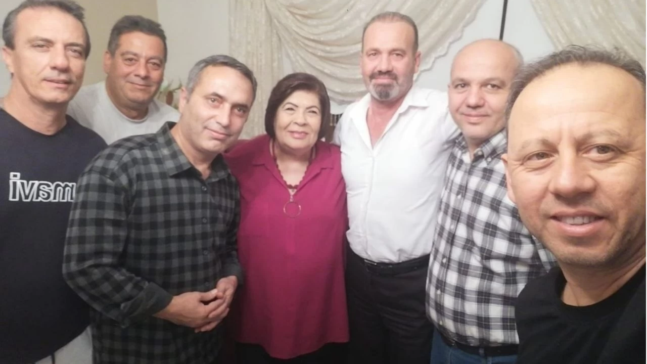 79 yandaki Melehat retmene duygulandran ziyaret