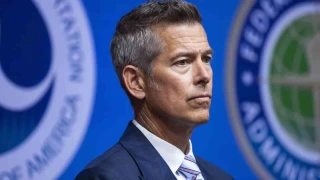 ABD'de hükümetin kapalı kalmasıyla 40 havalimanında uçuşlar azaltılıyor