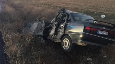 Afyonkarahisar'da trafik kazası: 2 ölü, 5 yaralı