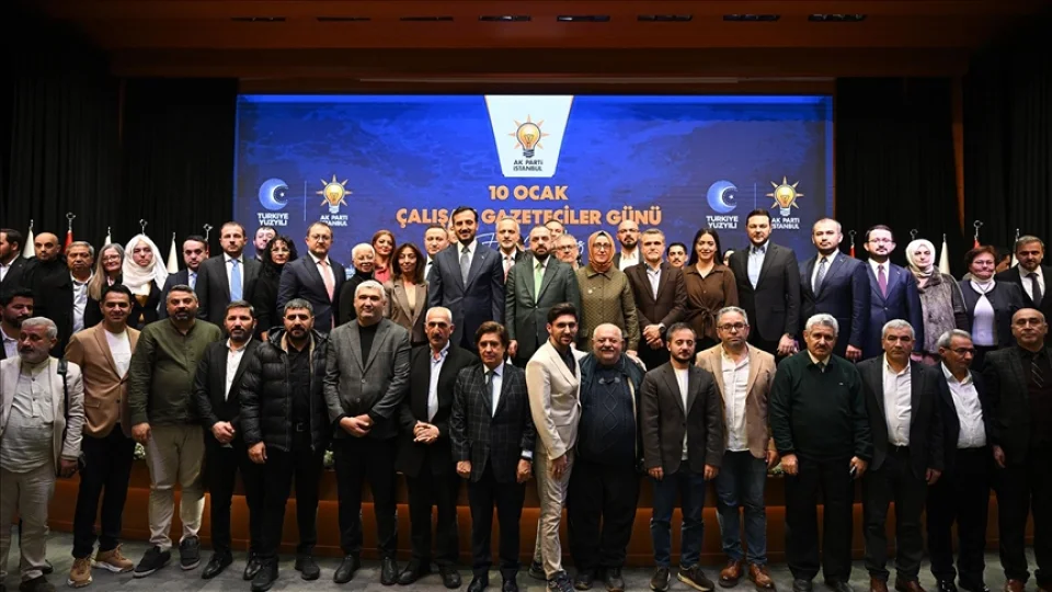 AK Parti'den medya a��l�m�