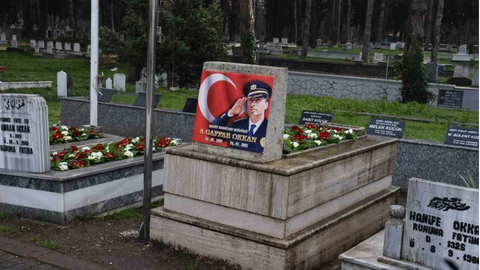 Ali Gaffar Okkan, �ehadetinin 25'inci y�l d�n�m�nde an�ld�