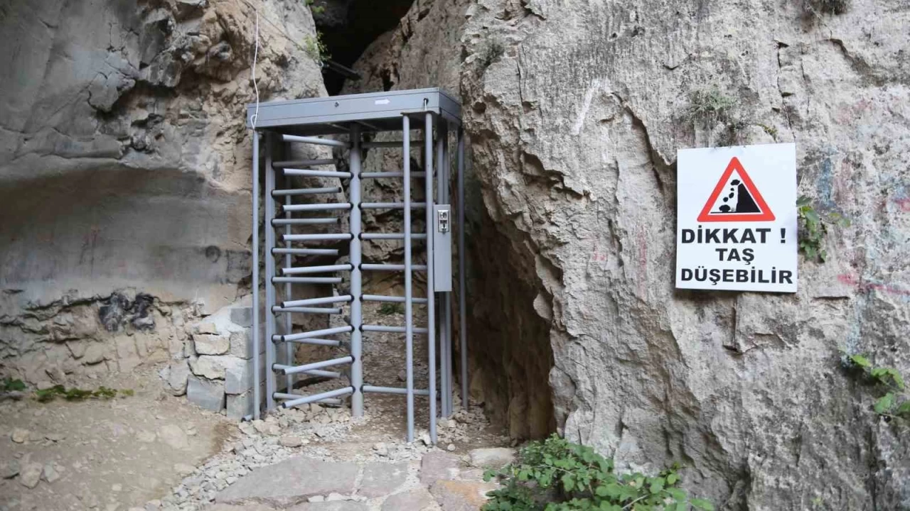 Artık 'cehennemde' bedava değil... Turnike koydular