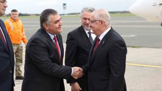 Bakan Gler Brksel'e gitti
