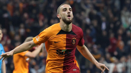 Berkan'a çifte kıskaç