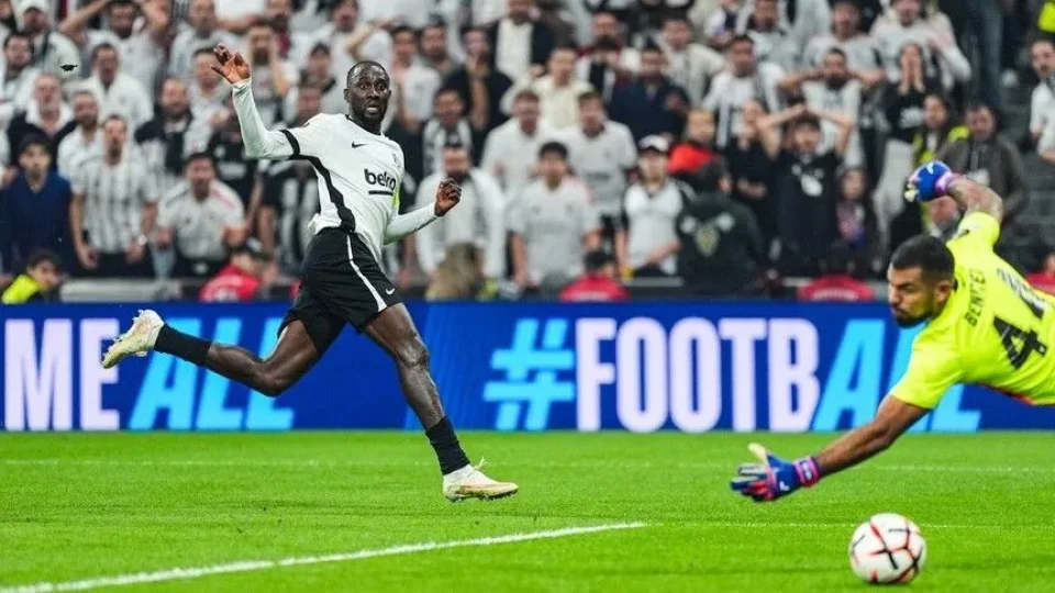 Be�ikta� "intikam" alamad�! Vitor Pereira'ya i� bulamad�