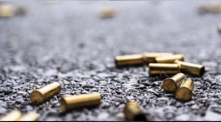 Bursa'da polis memuru cinnet geçirdi: 4 ölü