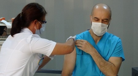 BU Hastanesi'nde 1 personele Covid-19 as yapld