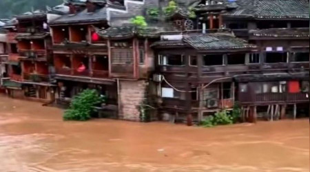 Çin'de şiddetli yağış: 10 ölü, 3 kayıp
