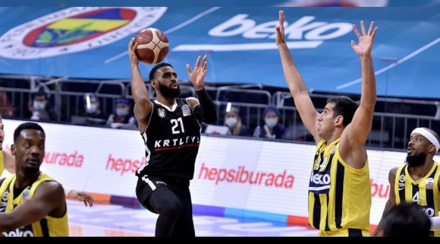 Derbide kazanan Beşiktaş