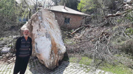 Dev kaya kütlesi yerinden oynarsa facia olacak