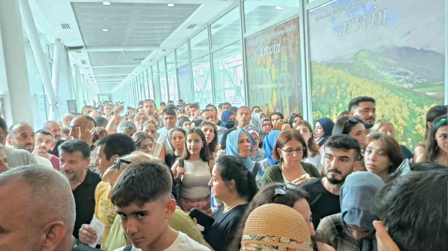 Dev zam sonras vatandalar snr kaplarna akn etti