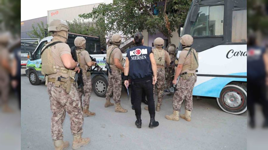 Dubl�rl� doland�r�c�l�k �etesine operasyon: 21 g�zalt�