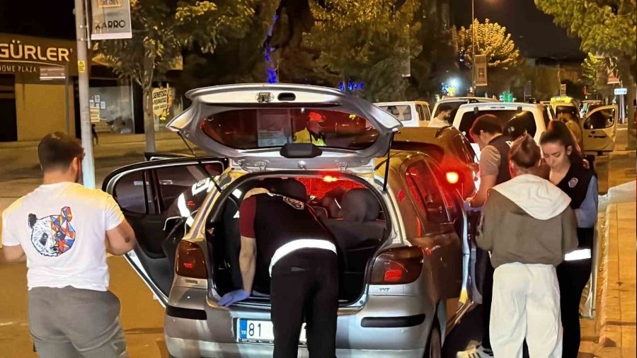D�zce'de 102 s�r�c�ye 211 bin lira ceza