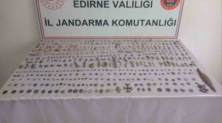 Edirne'de 520 tarihi eser ele geçirildi