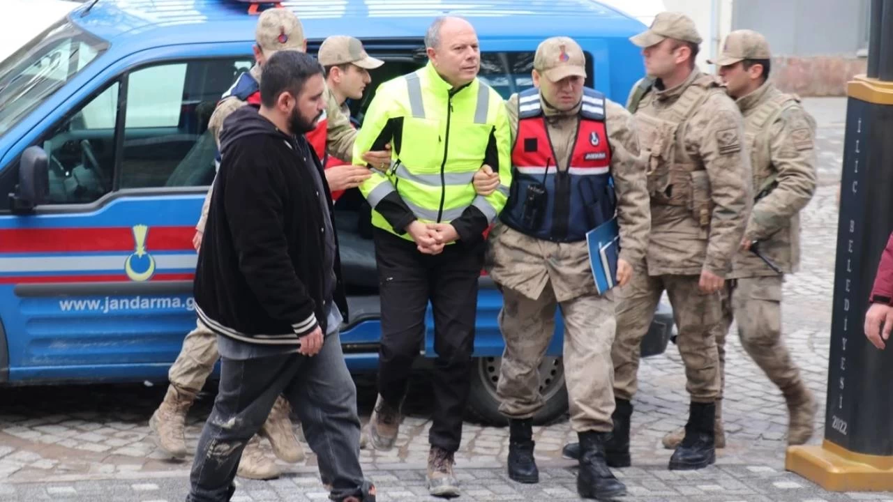  Erzincan'daki maden irketinin 'Trkiye lke Mdr' gzaltnda