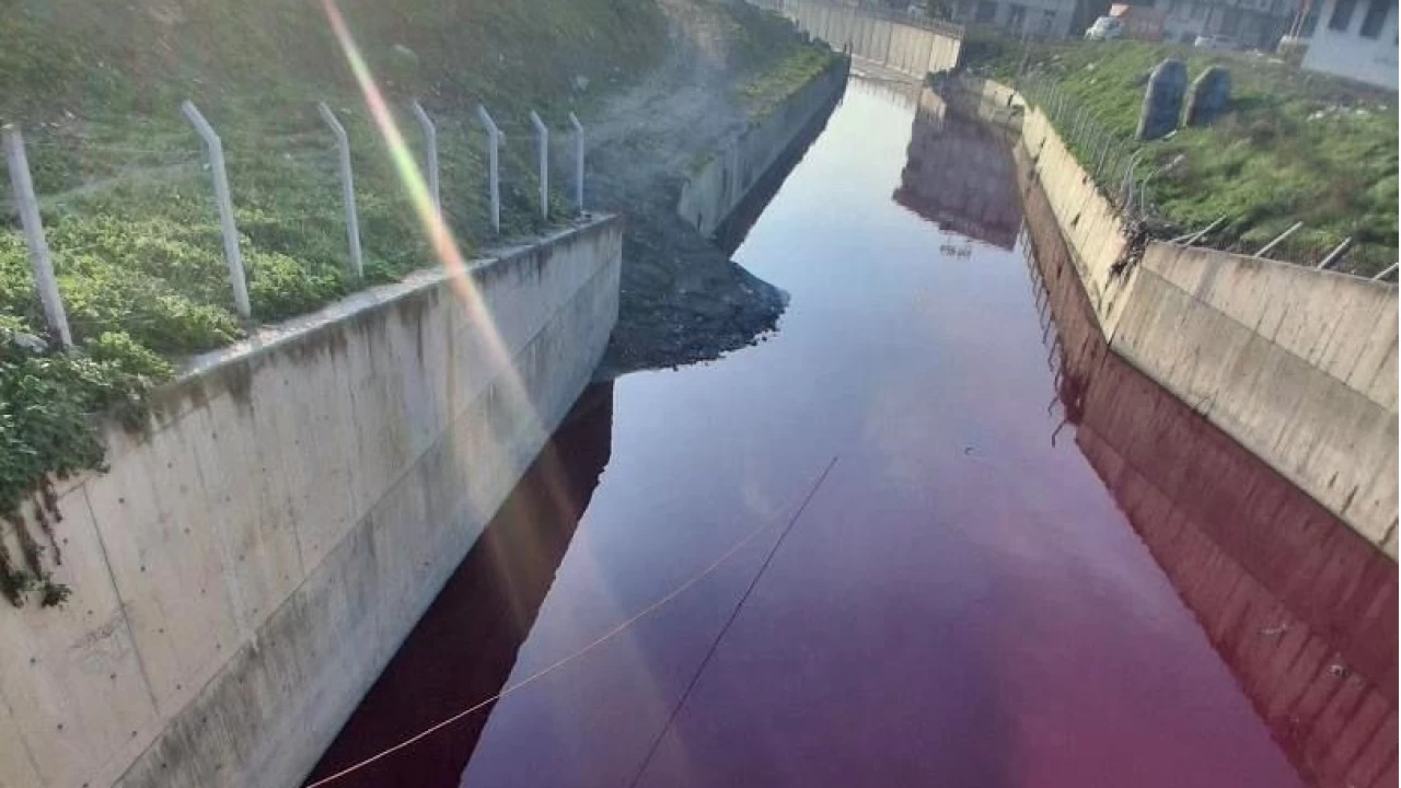 Esenyurt'ta derenin rengi krmzya dnd