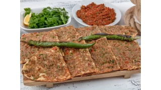 Etli Ekmek: Konya’nın taş fırınlardan gelen lezzeti