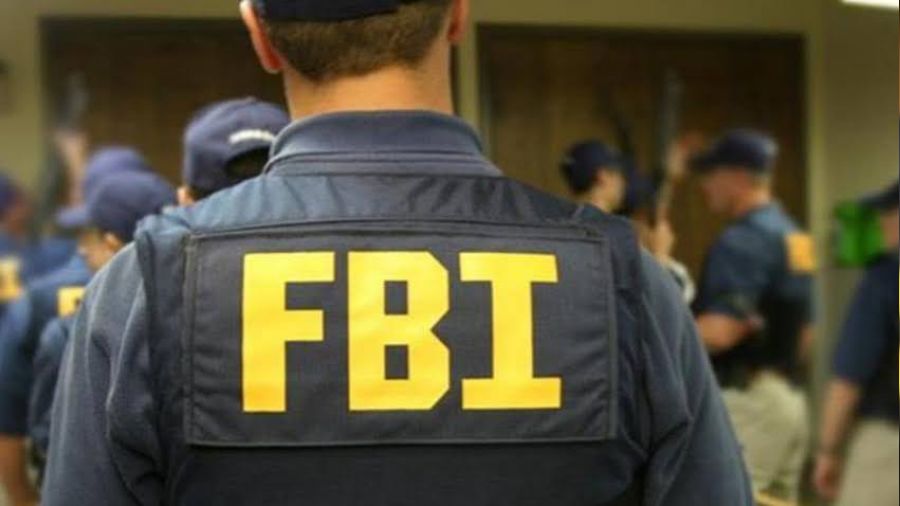 FBI'�n, kiliselerde "kaynak" bulmaya �al��t��� iddias�