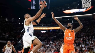 Fenerbahçe deplasmanda Valencia Basket'e yenildi