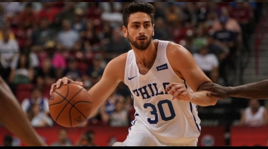 Furkan'l 76ers, Sacramento'da galip