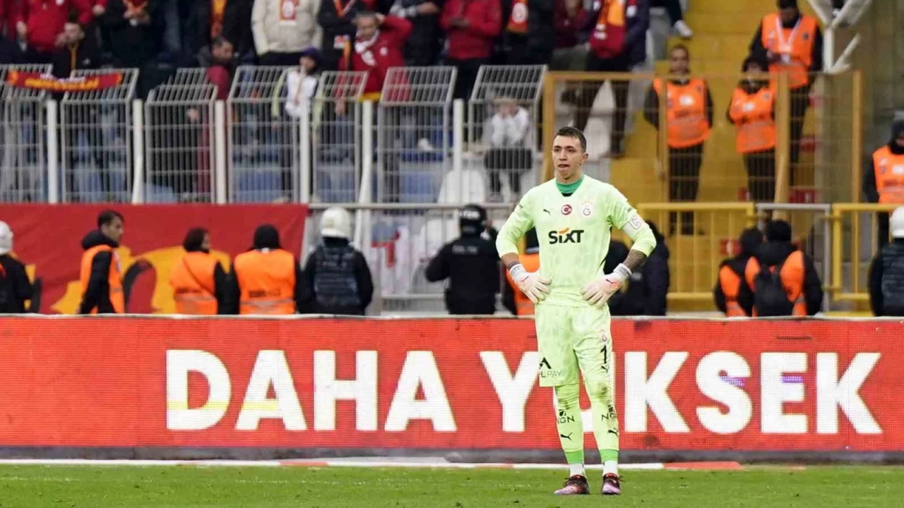 Galatasaray ligde 5. kez berabere kaldı